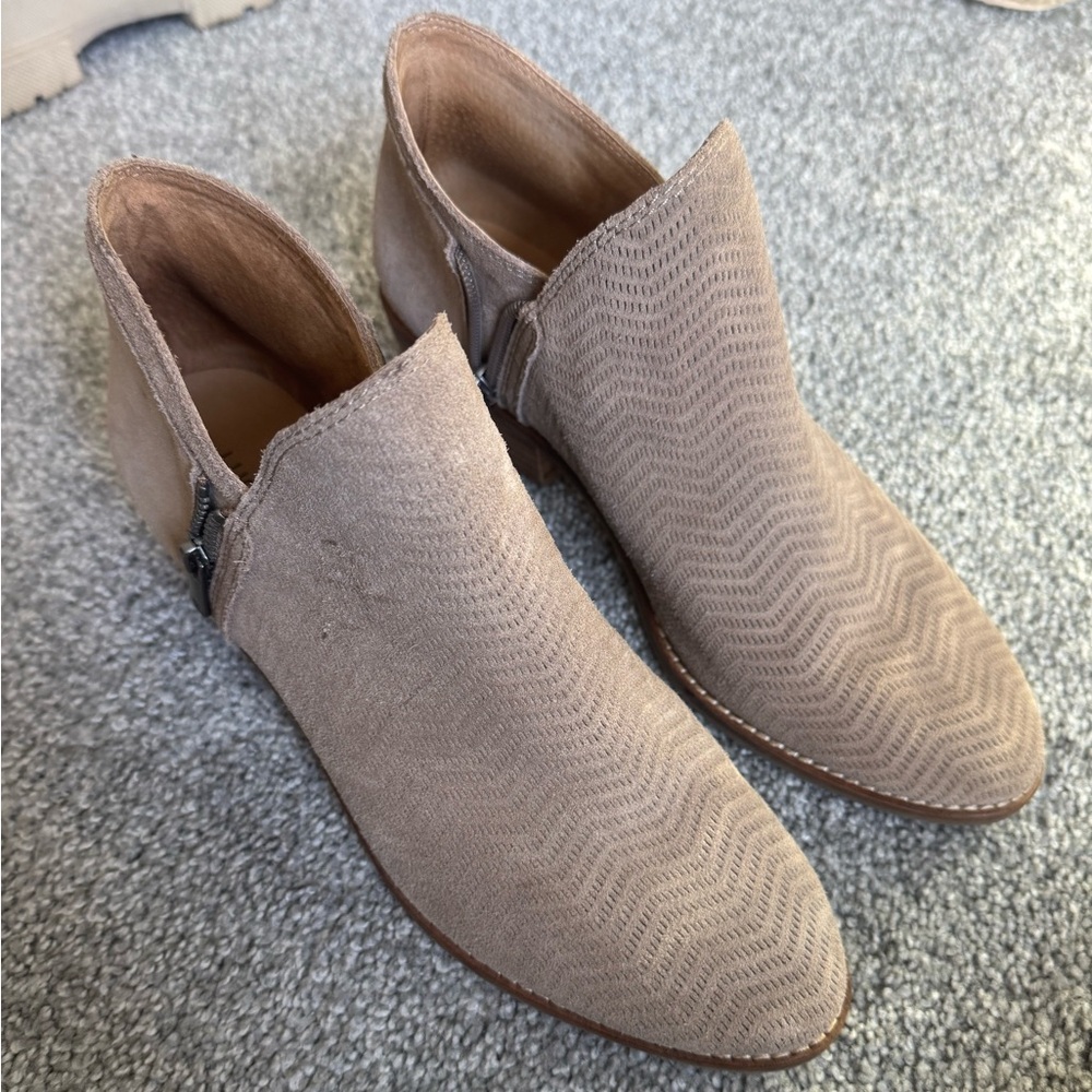 Tan boots